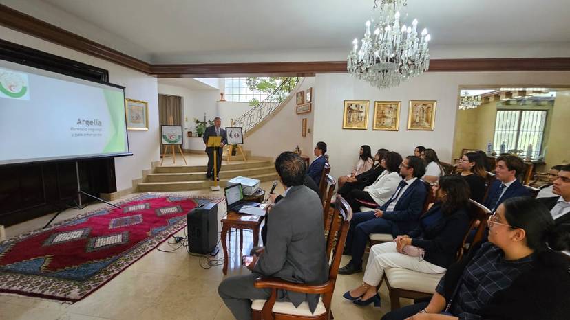 CONFERENCE ON ALGERIA TO THE STUDENTS OF JUSTO SIERRA UNIVERSITY