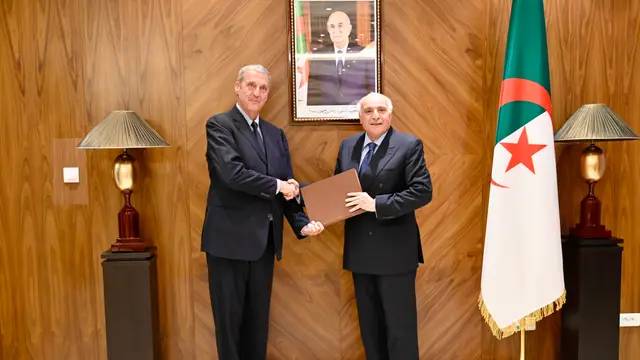 Minister Attaf receives the new Ambassador of the Republic of san marino to Algeria