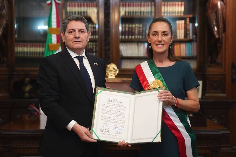 Presentation of credentials as Ambassador Extraordinary and Plenipotentiary of the People's Democratic Republic of Algeria to Mexico to Her Excellency Mrs. Claudia Sheinbaum Pardo, President of the United Mexican States.